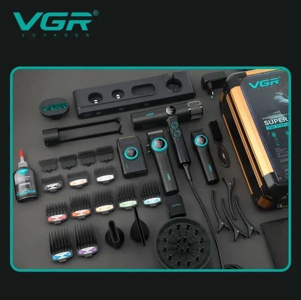 Професійний набір для стрижки волосся VGR Stepless Pro 4 в 1 &mdash; машинка для стрижки, тример, шейвер і фен.
